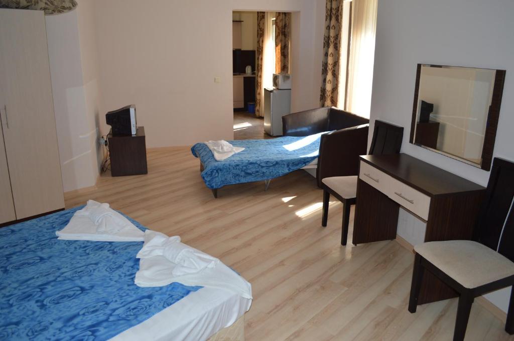 APARTHOTEL AMPHORA PALACE 3*, NISIPURILE DE AUR, BULGARIA